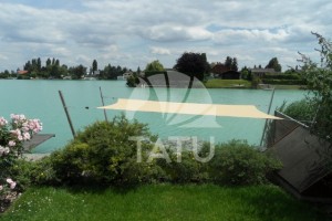 Állítható magasságú és dőlésszögű napvitorla 45